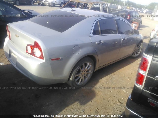 1G1ZE5E14BF307073 - 2011 CHEVROLET MALIBU LTZ 银色 照片 4