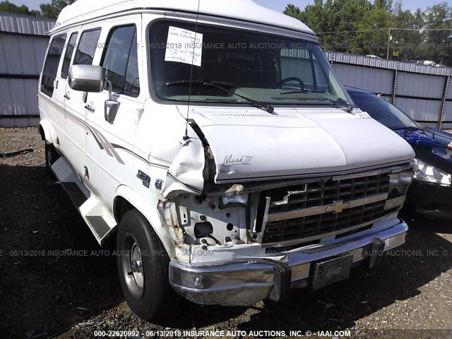 1GBEG25KXSF136244 - 1995 CHEVROLET G20 WHITE photo 1