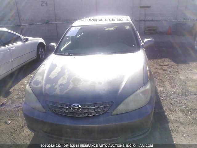 JTDBE32K630154954 - 2003 TOYOTA CAMRY LE/XLE GOLD photo 6
