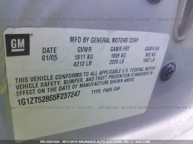 1G1ZT52865F237247 - 2005 CHEVROLET MALIBU LS SILVER photo 9