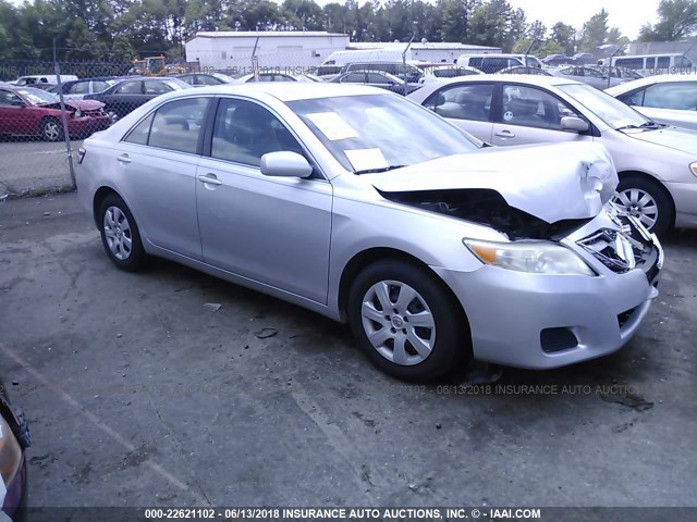 4T4BF3EK9AR003669 - 2010 TOYOTA CAMRY SE/LE/XLE ვერცხლისფერი ფოტო 1