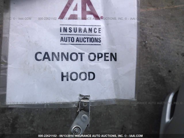 4T4BF3EK9AR003669 - 2010 TOYOTA CAMRY SE/LE/XLE ვერცხლისფერი ფოტო 10