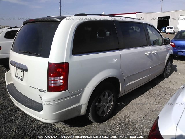 2A4RR5D19AR343811 - 2010 CHRYSLER TOWN & COUNTRY TOURING WHITE photo 4