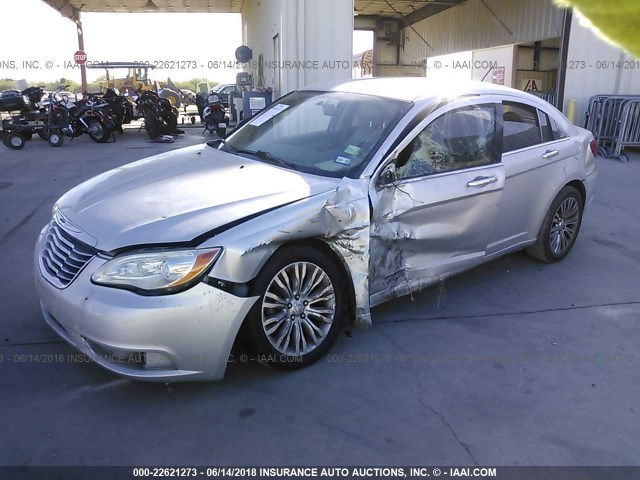 1C3CCBCB5CN226575 - 2012 CHRYSLER 200 LIMITED SILVER photo 2