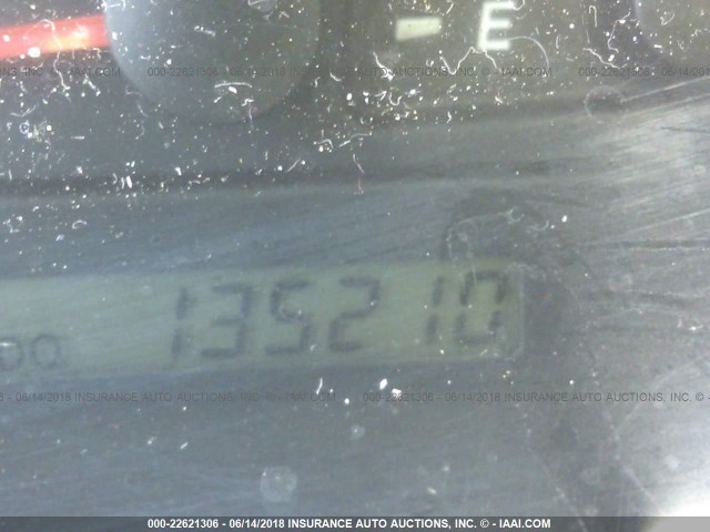 JTDBE32K620040595 - 2002 TOYOTA CAMRY LE/XLE/SE Gümüş foto 7