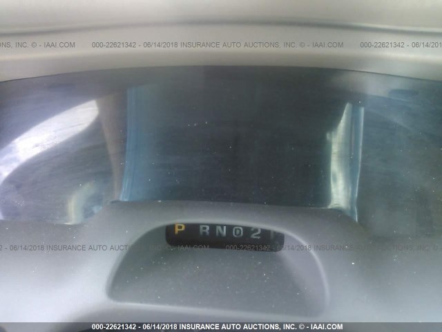 1LNLM81W0VY700513 - 1997 LINCOLN TOWN CAR EXECUTIVE فضي صورة 7