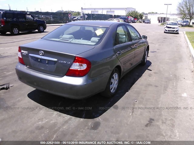 4T1BE32K43U748141 - 2003 TOYOTA CAMRY LE/XLE/SE ნაცრისფერი ფოტო 4