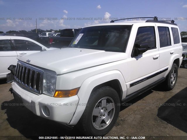 1J4RH4GK3AC159359 - 2010 JEEP COMMANDER SPORT WHITE photo 2