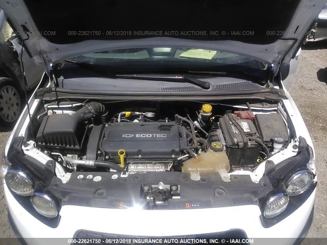 1G1JA5SH6E4234489 - 2014 CHEVROLET SONIC LS WHITE photo 10