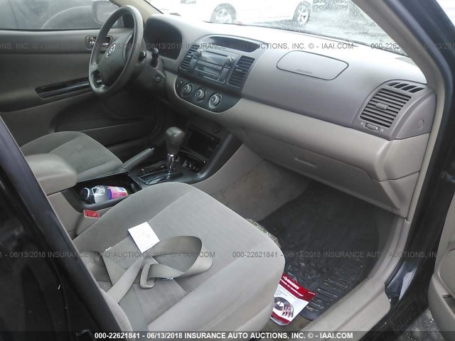 4T1BE32K75U075221 - 2005 TOYOTA CAMRY LE/XLE/SE 黑色 照片 5