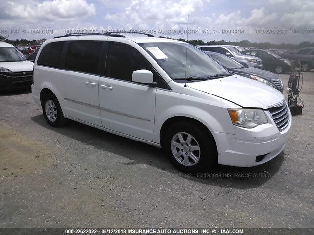 2A4RR5D14AR103422 - 2010 CHRYSLER TOWN & COUNTRY TOURING WHITE photo 1