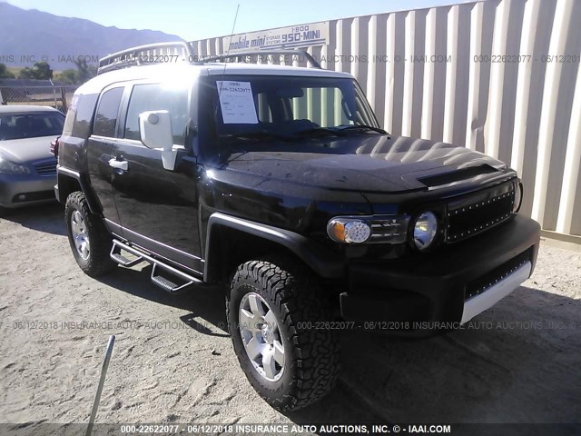 JTEBU11FX70016749 - 2007 TOYOTA FJ CRUISER BLACK photo 1