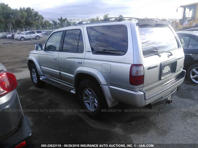 JT3HN87RXY9040122 - 2000 TOYOTA 4RUNNER LIMITED SILVER photo 3