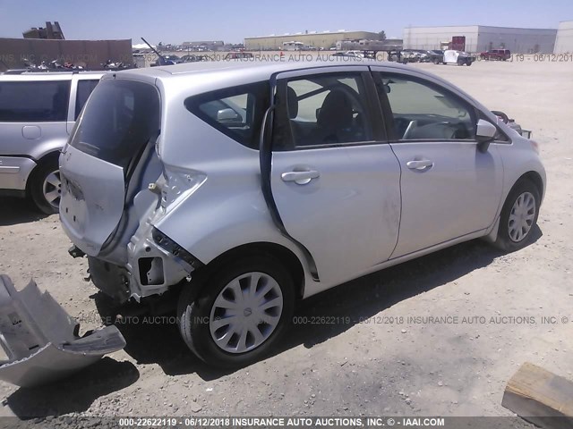 3N1CE2CP0FL449289 - 2015 NISSAN VERSA NOTE S/S PLUS/SV/SL/SR SILVER photo 4