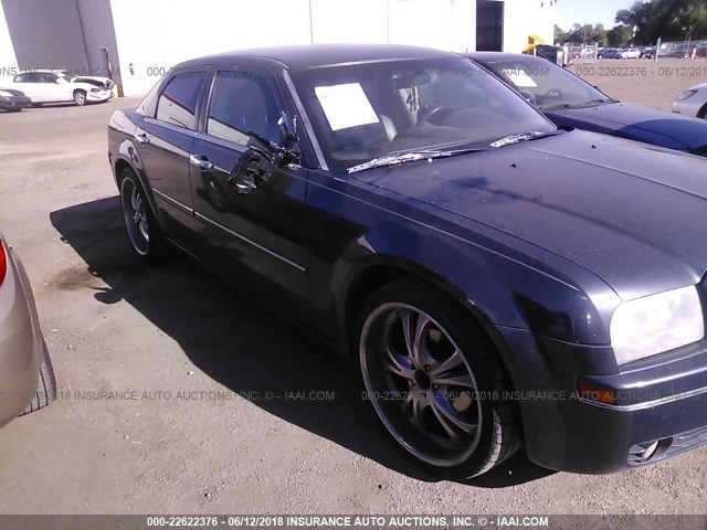 2C3KA53GX7H664621 - 2007 CHRYSLER 300 TOURING BLUE photo 6