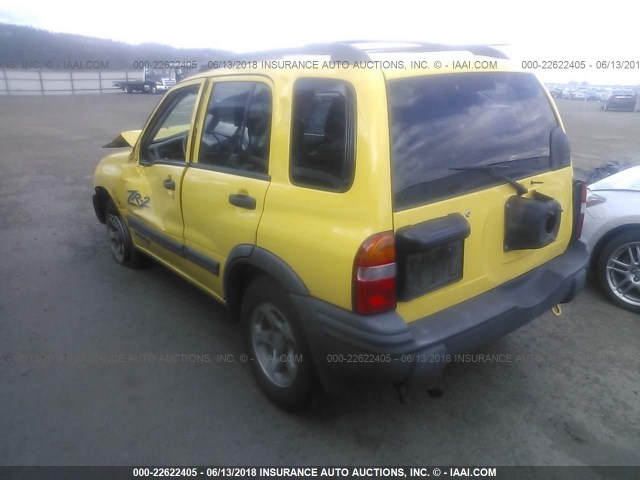 2CNBJ734346903801 - 2004 CHEVROLET TRACKER ZR2 YELLOW photo 3