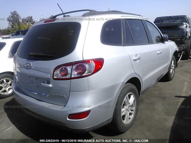 5NMSG3AB7AH357974 - 2010 HYUNDAI SANTA FE GLS SILVER photo 4