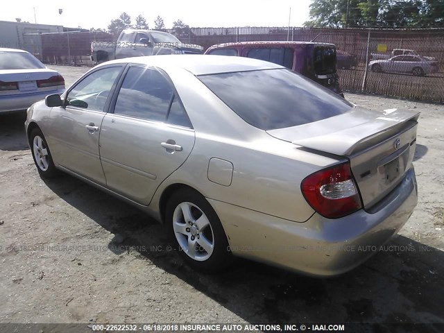 4T1BE32K72U501971 - 2002 TOYOTA CAMRY LE/XLE/SE Qızıl foto 3