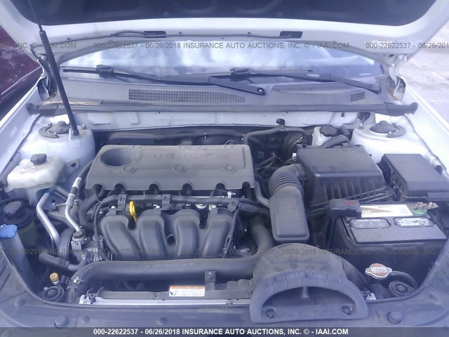 KNAGH4A85A5452319 - 2010 KIA OPTIMA EX/SX SILVER photo 10