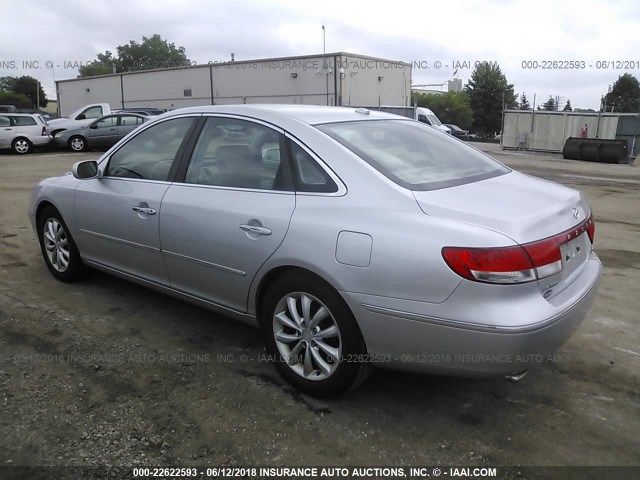 KMHFC46F17A239660 - 2007 HYUNDAI AZERA SE/LIMITED SILVER photo 3