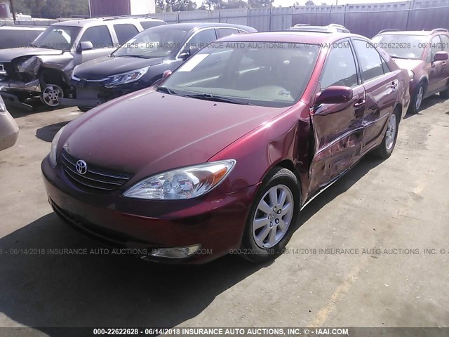 JTDBE32K230171721 - 2003 TOYOTA CAMRY LE/XLE RED photo 2