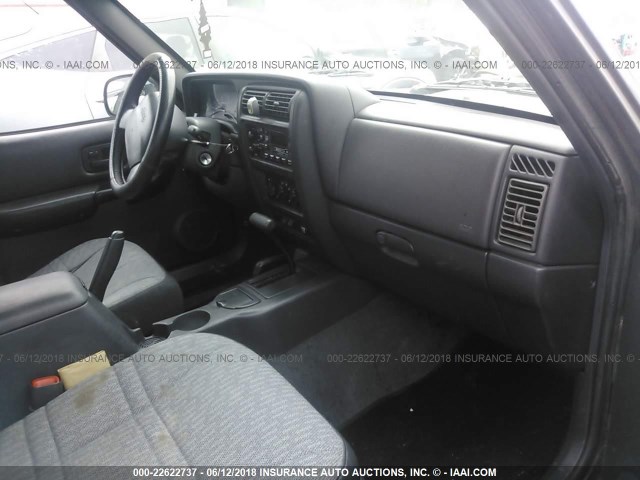 1J4FF68S2XL678074 - 1999 JEEP CHEROKEE SPORT/CLASSIC შავი ფოტო 5
