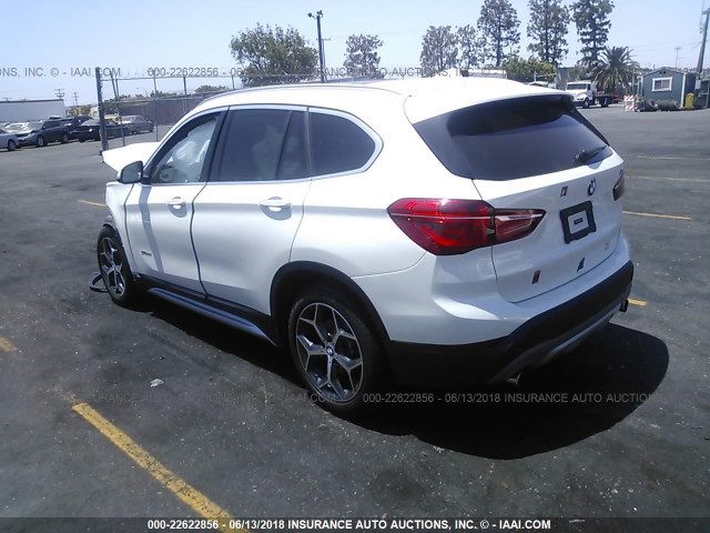 WBXHU7C37HP924673 - 2017 BMW X1 SDRIVE28I WHITE photo 3
