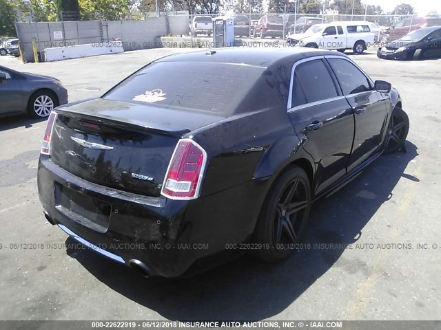 2C3CCAFJ7CH800891 - 2012 CHRYSLER 300 SRT-8 BLACK photo 4