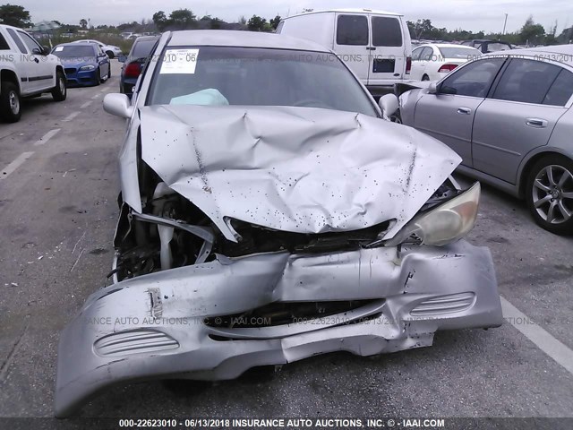 4T1BF32K82U016414 - 2002 TOYOTA CAMRY LE/XLE/SE 银色 照片 6