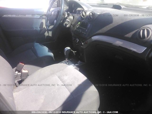 KL1TD5DE9AB099306 - 2010 CHEVROLET AVEO LS/LT 黑色 照片 5