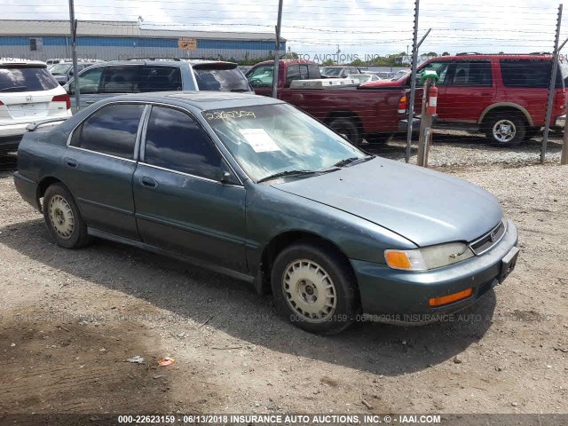 1HGCD5654TA207475 - 1996 HONDA ACCORD EX/EX-R GRAY photo 1