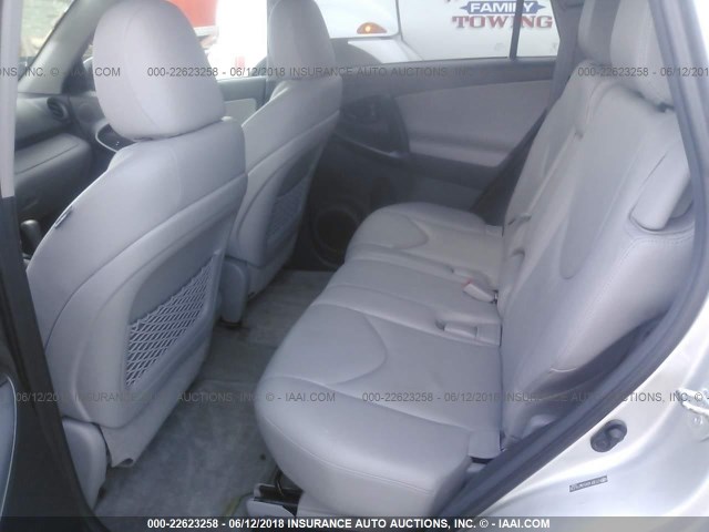 2T3DF4DV5CW214138 - 2012 TOYOTA RAV4 LIMITED SILVER photo 8