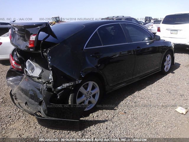 4T1BE46K38U787861 - 2008 TOYOTA CAMRY CE/LE/XLE/SE BLACK photo 4