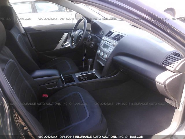 4T1BE46K38U787861 - 2008 TOYOTA CAMRY CE/LE/XLE/SE BLACK photo 5