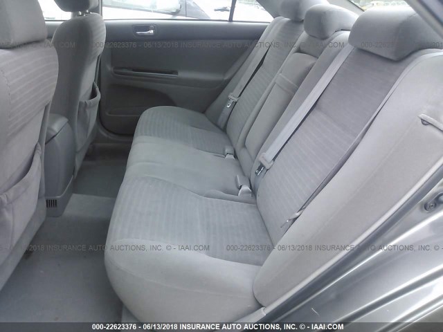 4T1BE32K15U951586 - 2005 TOYOTA CAMRY LE/XLE/SE 灰色 照片 8