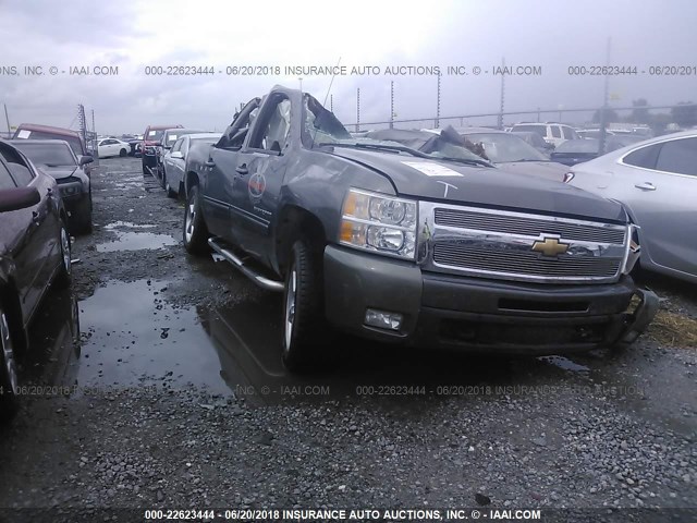 3GCPKTE36BG317065 - 2011 CHEVROLET SILVERADO K1500 LTZ GRAY photo 1