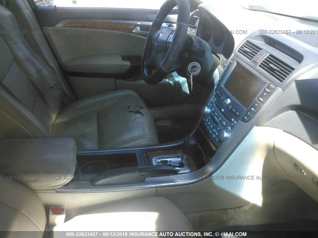 19UUA66284A060748 - 2004 ACURA TL GRAY photo 5