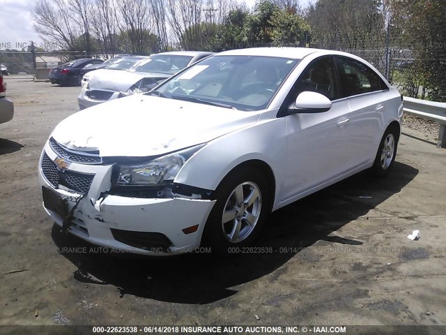 1G1PC5SB7D7256028 - 2013 CHEVROLET CRUZE LT WHITE photo 2