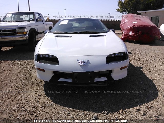 2G1FP22K1T2117839 - 1996 CHEVROLET CAMARO RS WHITE photo 6