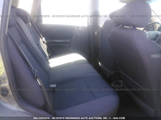 KL1TD66618B117898 - 2008 CHEVROLET AVEO LS GRAY photo 8