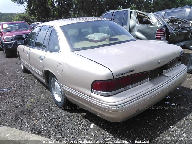 2FALP74WXTX115670 - 1996 FORD CROWN VICTORIA LX GOLD photo 3