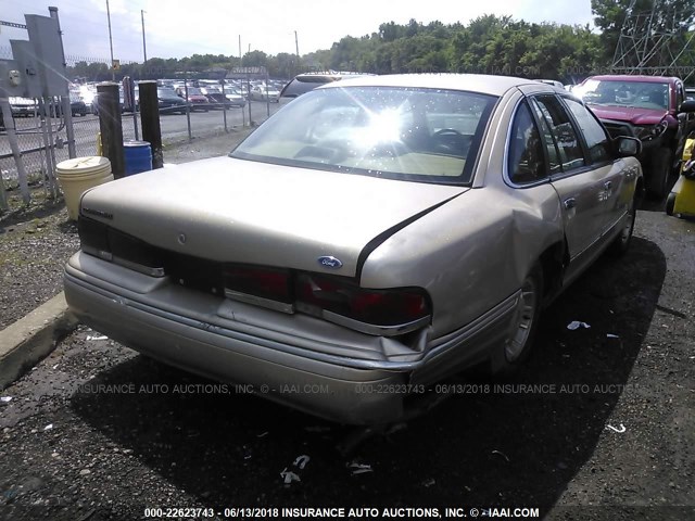 2FALP74WXTX115670 - 1996 FORD CROWN VICTORIA LX GOLD photo 4