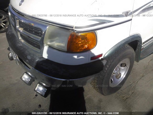 2B6HB11Y8WK129767 - 1998 DODGE RAM VAN B1500 WHITE photo 6