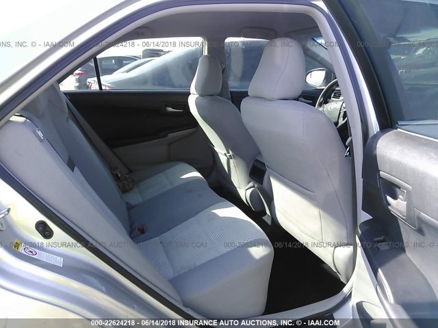 4T1BF1FK0CU121139 - 2012 TOYOTA CAMRY SE/LE/XLE 银色 照片 8