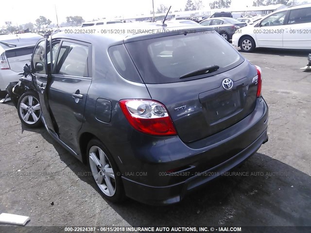 2T1KE40E19C023500 - 2009 TOYOTA COROLLA MATRIX S GRAY photo 3