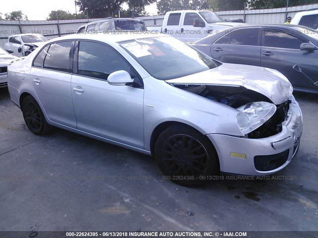 3VWRJ71K58M153055 - 2008 VOLKSWAGEN JETTA WOLFSBURG 银色 照片 1