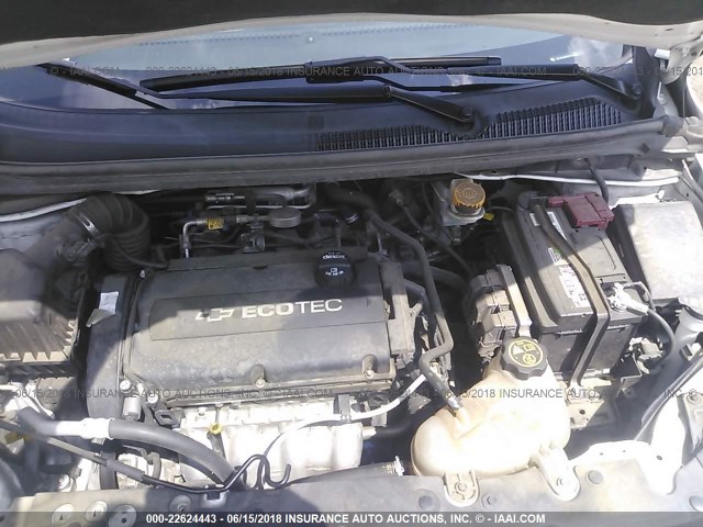 1G1JA6SH2F4172368 - 2015 CHEVROLET SONIC LS 白色 照片 10