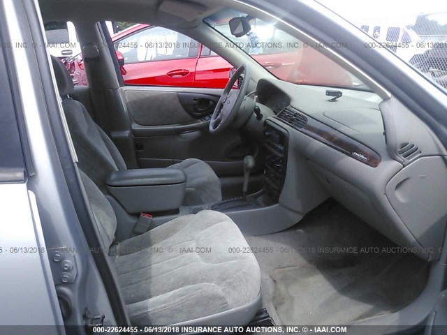 1G1NE52J7Y6127212 - 2000 CHEVROLET MALIBU LS ვერცხლისფერი ფოტო 5