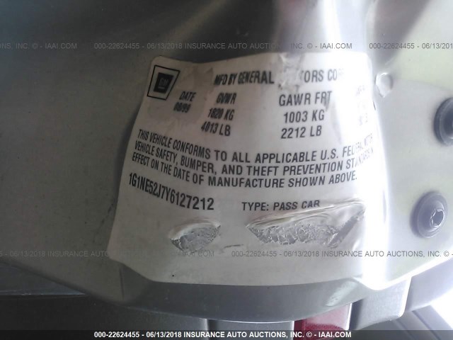 1G1NE52J7Y6127212 - 2000 CHEVROLET MALIBU LS ვერცხლისფერი ფოტო 9