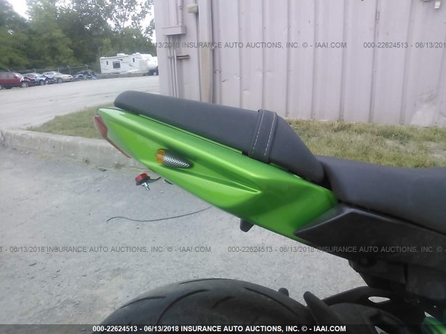 JKAEXEE15GDA20941 - 2016 KAWASAKI EX650 E GREEN photo 6